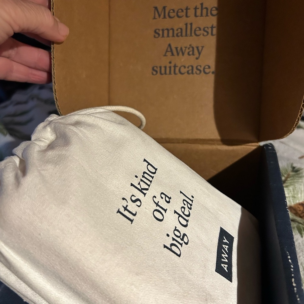 Pink Away Mini Suitcase - Picture 6 of 7